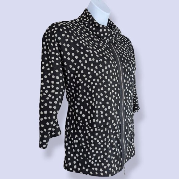 Creation B&W 3/4 Sleeve Accent Sweater - Picture 2 of 8